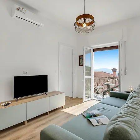 Apartment Luce Terra Stresa