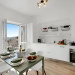 Luce Terra Apartment